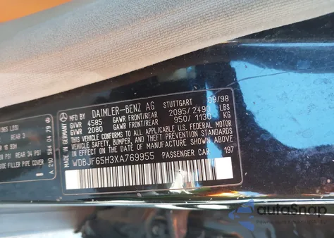 1999 Mercedes-Benz E 320 z USA, uszkodzony, nr VIN WDBJF65H3XA769955